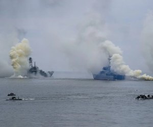 Çin, Rusiya və İran birgə hərbi dəniz təlimləri keçirəcək