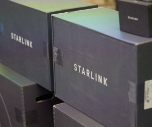 Polşa Ukrayna üçün 5 min ədəd “Starlink” terminalı alacaq