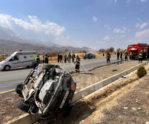 Ordubadda maşın aşıb, bir ailədən 4 nəfər yaralanıb