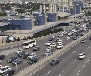 Bəzi yollarda tıxac var - Siyahı