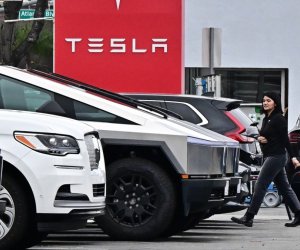 Продажи Tesla в Европе резко упали
