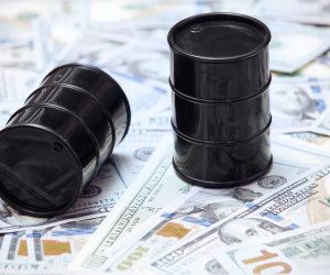 Цена нефти Brent снизилась до $61,4 за баррель