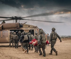 Израиль эвакуирует друзов и разворачивает силы вдоль границы с Сирией