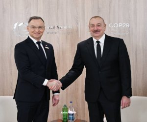 Ильхам Алиев поздравил президента Польши