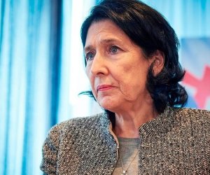 Стрельба у дома Зурабишвили