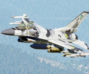 Украинская авиация уничтожила командный пункт россиян