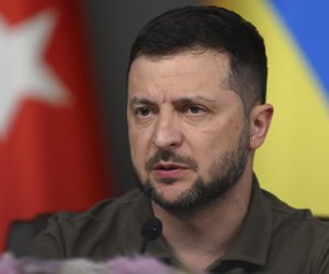 Ukrayna Rusiyaya kömək edən ölkələrə qarşı sanksiya hazırlayır
