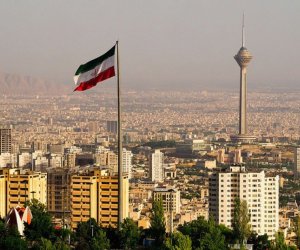 Iran, Pakistan discuss regional security amid India-Pakistan tensions