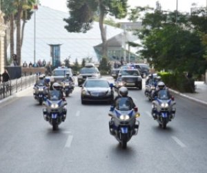 Vehicles from Presidential Security Service sold at auction
