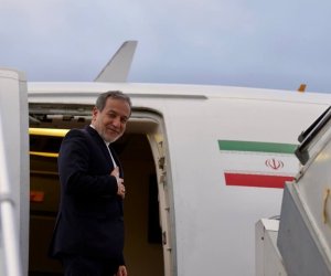 İran XİN rəhbəri Hindistana səfər edib
