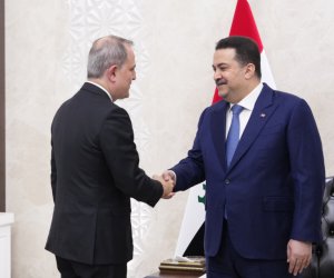 Ceyhun Bayramov İraqın Baş naziri ilə görüşüb