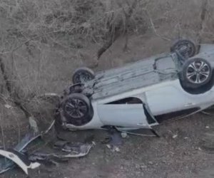 Oğuzda avtomobil aşıb, xəsarət alanlar var