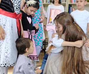 Arzu Əliyeva “Ümid Yeri” uşaq sığınacağını ziyarət edib
