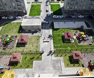 Hərbi qulluqçulara mənzillər verilib