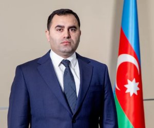 Prezident Tural Piriyevi yenidən sədr seçib - Sərəncam