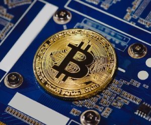 US crypto exchange Coinbase hit by cyberattack
