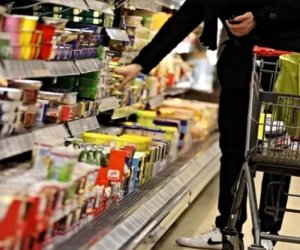 Marketlərdə ən çox oğurluğu qadınlar edir - Deputat