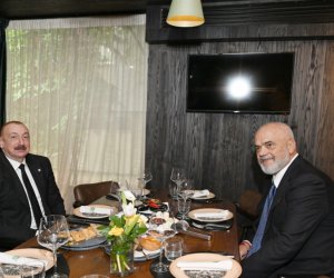 İlham Əliyevlə Albaniya Baş nazirinin işçi nahar əsnasında görüşü olub