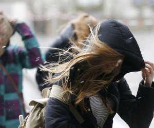 Küləkli hava ilə bağlı sarı və narıncı xəbərdarlıq edilib