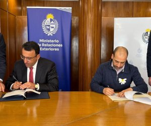 Azerbaijan, Uruguay sign cooperation deal between diplomatic academies