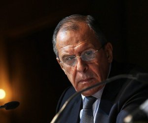 Lavrov Ermənistanın Rusiya silahlarından istifadə etməklə Azərbaycanın 7 rayonunu işğal etdiyini bildirib