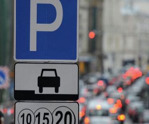 Bakıda parklanma məntəqələrinin sayı azaldılıb