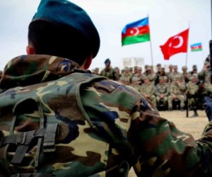 Азербайджан и Турция проведут совместные военные учения