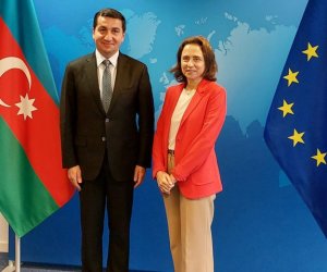 Prezidentin köməkçisi Aİ rəsmisi ilə görüşüb