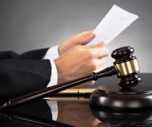 Суд условно освободил экс-чиновника по делу о крупном мошенничестве