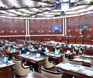 Милли Меджлис принял в I чтении поправки в КоАП