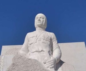 Erməni terrorçunun Xocavənddəki abidəsi sökülüb