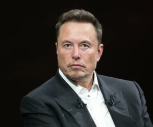 Маск переходит на круглосуточную работу
