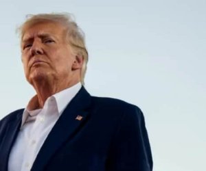 Trump says he’ll delay threatened 50% tariff on EU until July