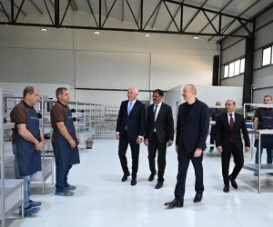 Президент Ильхам Алиев принял участие в открытии Лачынского филиала обувной фабрики PIRSHAGHI