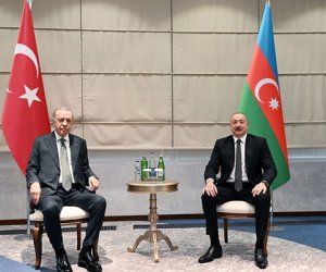 В Лачыне началась встреча Президентов Азербайджана и Турции один на один