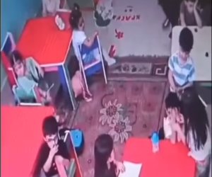 "Kaspi kids" uşaq bağçasında uşaq döyülüb - Video