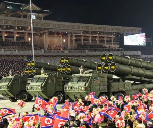 КНДР заваливает Россию оружием