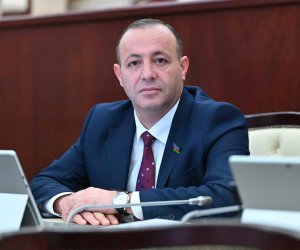 Vətəndaşların ixtiyarında olan torpaqlarda vətəndaşa ev tikməyə icazə verilmir- Vasif Qafarov
