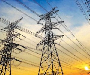 Azad olunmuş ərazilərdə tikilən elektrik enerjisi qurğularının sayı açıqlanıb