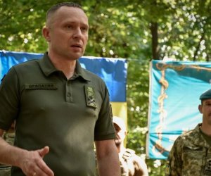 Командующий украинской пехотой подал в отставку