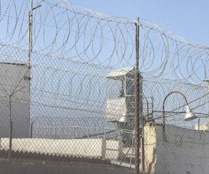 В пенитенциарном учреждении в Баку обрушилась крыша, есть пострадавший