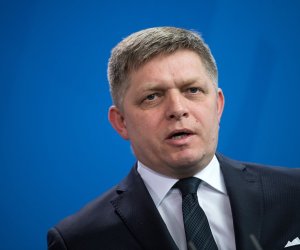Slovakia’s Fico threatens to block new EU sanctions on Russia over energy risks