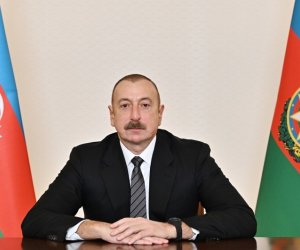 Президент Ильхам Алиев поздравил президента Филиппин