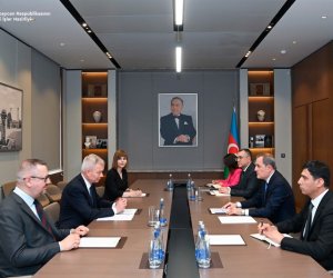 Ceyhun Bayramov Polşanın Azərbaycandakı yeni səfiri ilə görüşüb