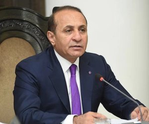 Экс-премьер Армении под домашним арестом