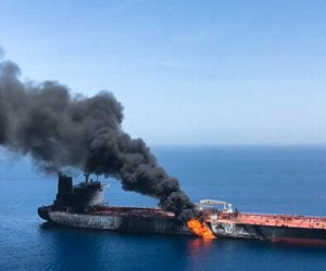 Нефтяные танкеры столкнулись в Оманском заливе