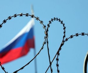 Великобритания расширила санкции в отношении России на 10 позиций