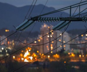 Azərbaycanda elektrik enerjisinin istehsalı artıb