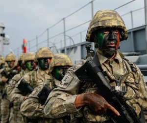 Турецкая армия на страже границы с Ираном