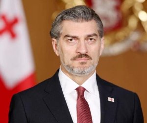 Президент Грузии помиловал 37 человек